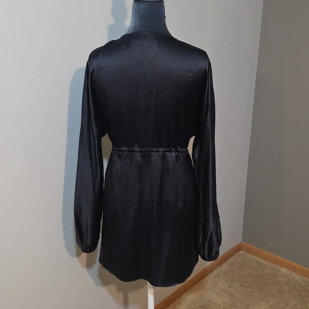 Sigal A‎ Black Silk Top Sz Medium